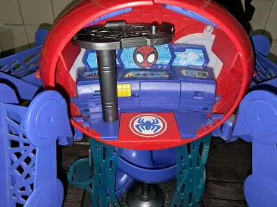 Juguete Arácnido Interactivo spiderman - miniatura 4