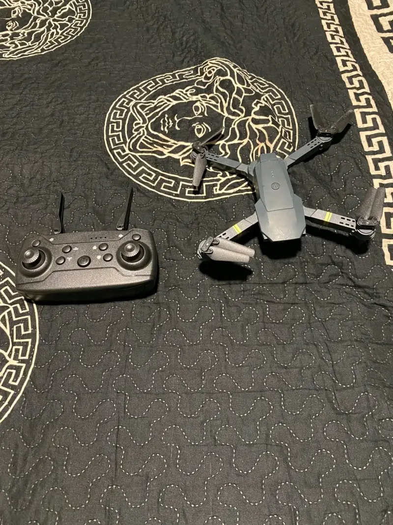 Drone plegable con control remoto - 2