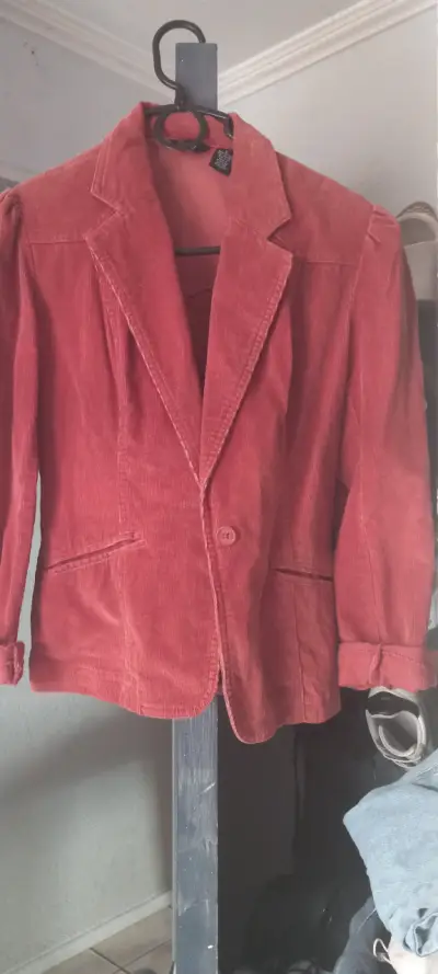 Blazer de pana rosado - miniatura 4