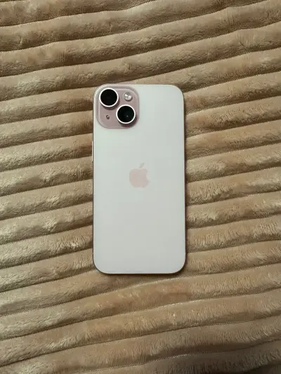 iPhone 15 - miniatura 1