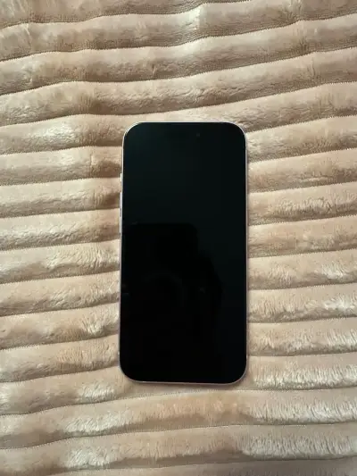 iPhone 15 - miniatura 2