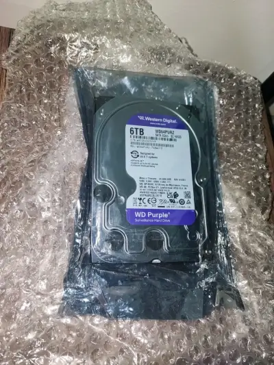 Disco duro Western Digital 6TB - miniatura 1