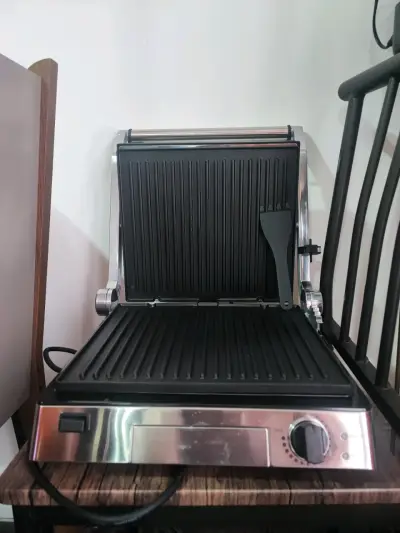 Parrilla eléctrica 180° de acero inoxidable - miniatura 2