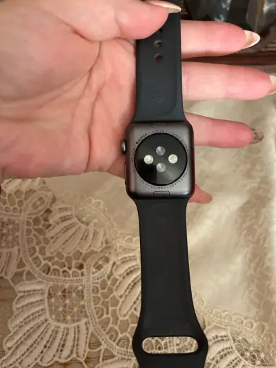 Apple Watch serie 3 38mm con cable de carga - miniatura 4