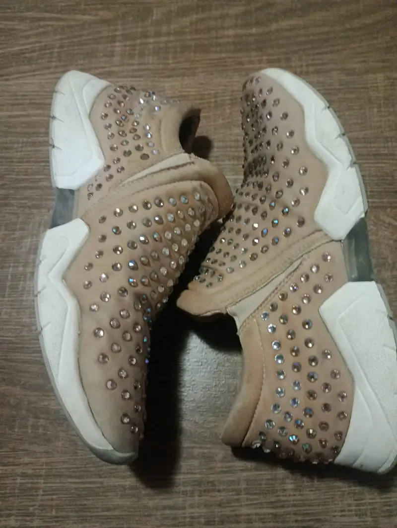 Zapatillas con cristales beige - 2