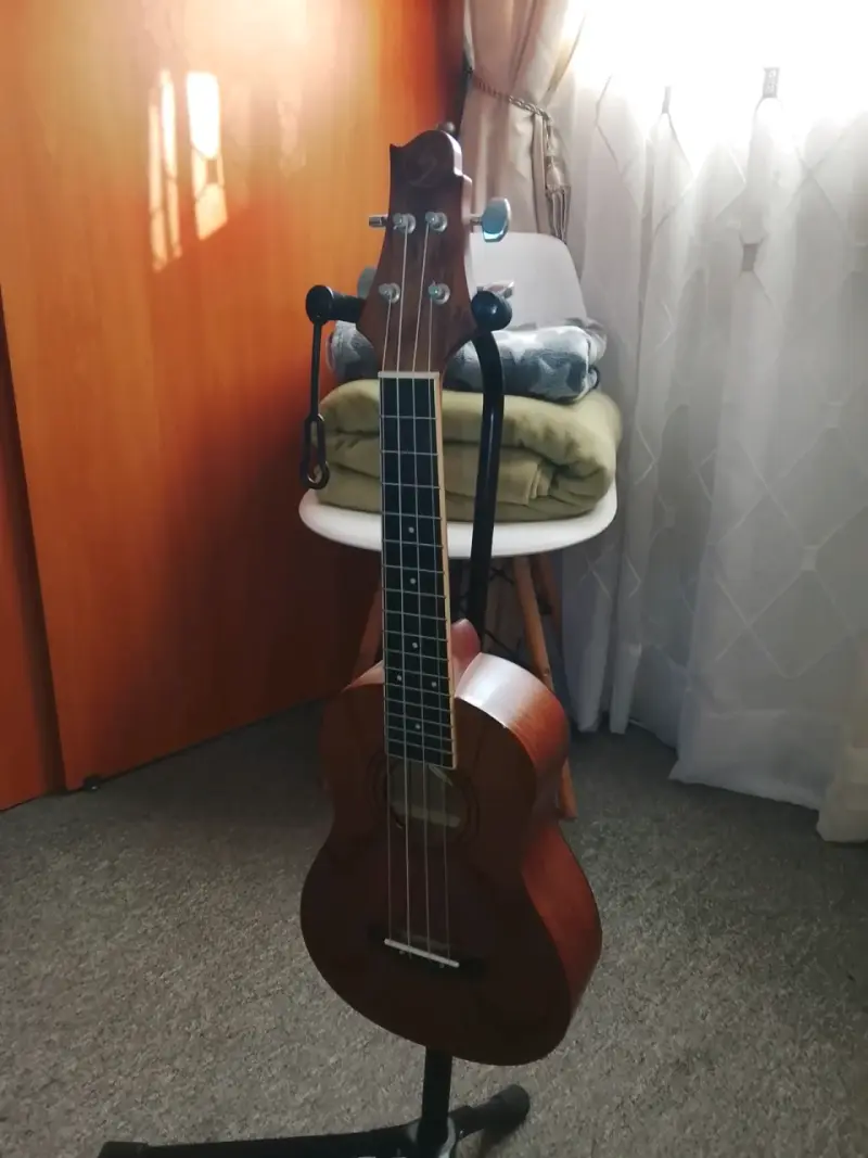 Ukulele con funda Pro-Lok - 3