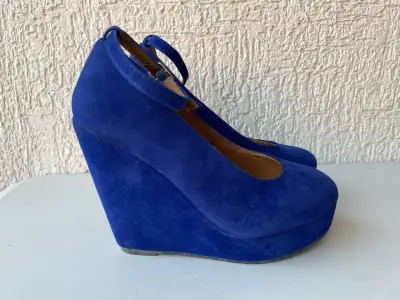 Tacones azules con plataforma - miniatura 1