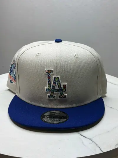 Gorras disponibles tenemos más modelos - miniatura 1