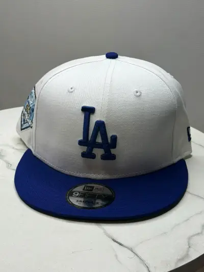 Gorras disponibles tenemos más modelos - miniatura 4