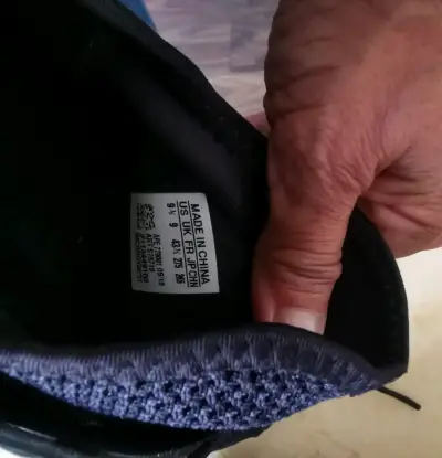 Zapatillas negras deportivas - miniatura 5