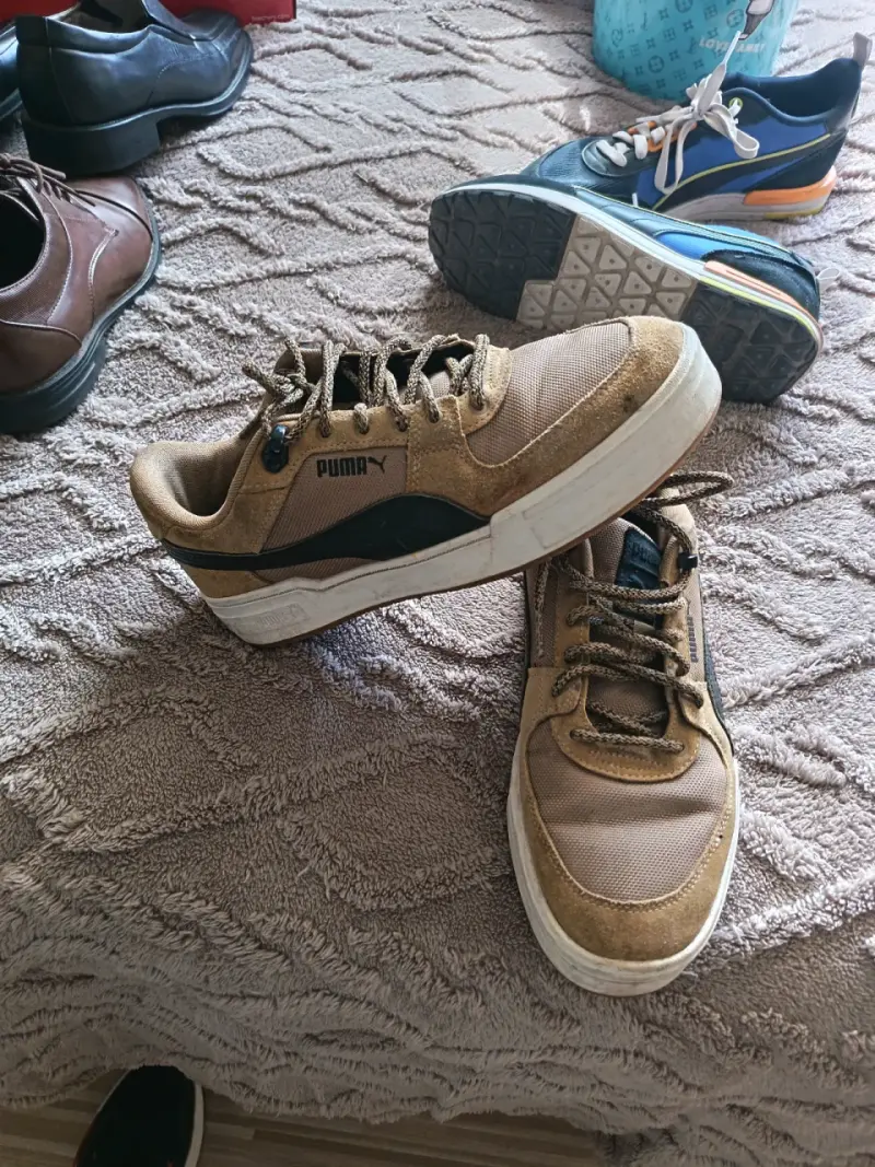Zapatillas pumas - 2