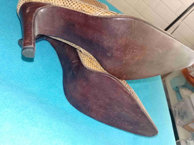 Botas marrones de cuero marca Patricio Arévalo - 2