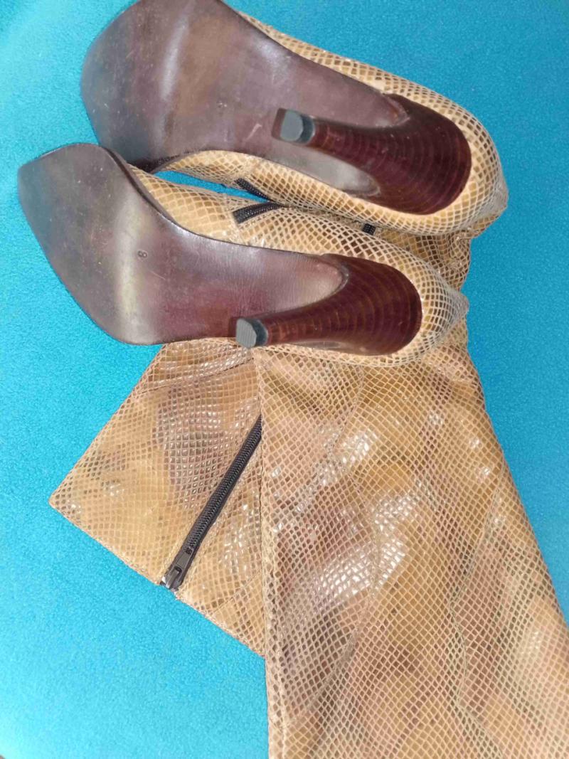 Botas marrones de cuero marca Patricio Arévalo - 6
