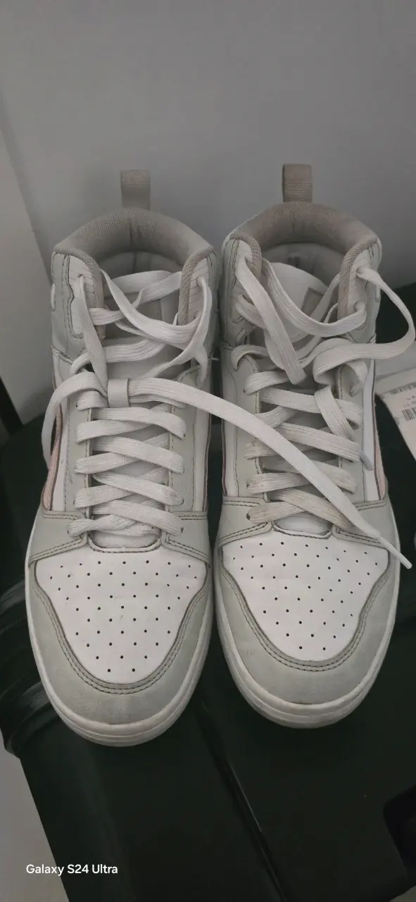 Zapatillas altas blancas y rosadas - 2
