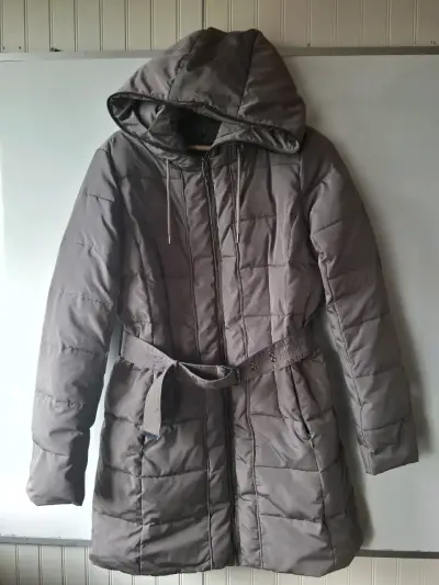 Chaqueta larga Taupe con capucha - miniatura 1