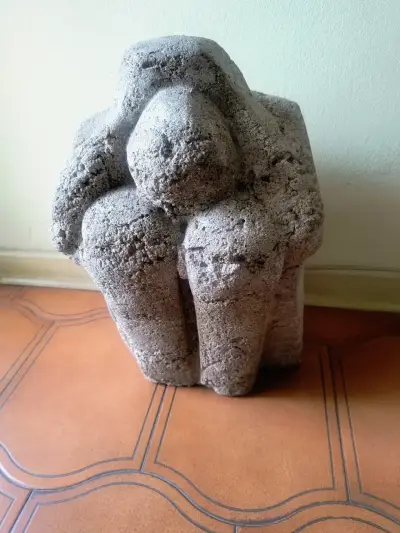 Escultura Lily Garafulic - miniatura 1