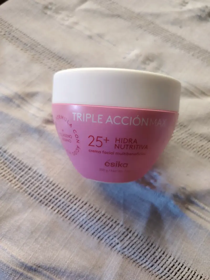 Crema facial Ésika Hidra Nutritiva