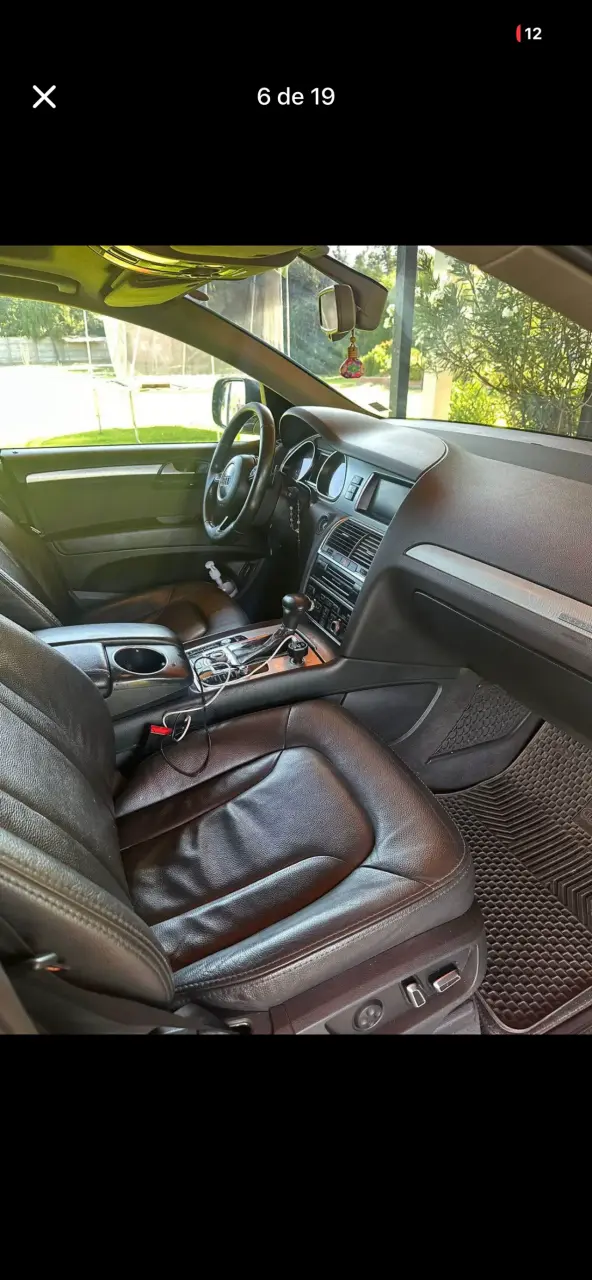 Audi q7 de  lujo negra - 3