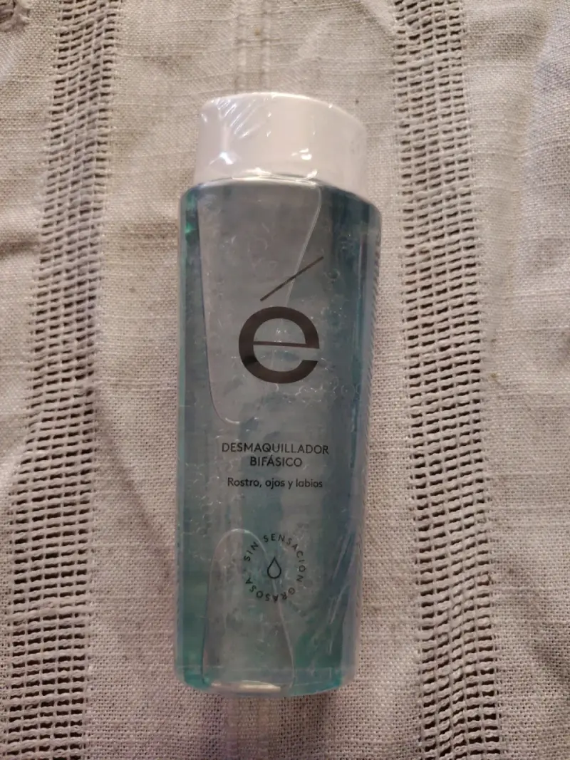 Desmaquillante bifásico facial