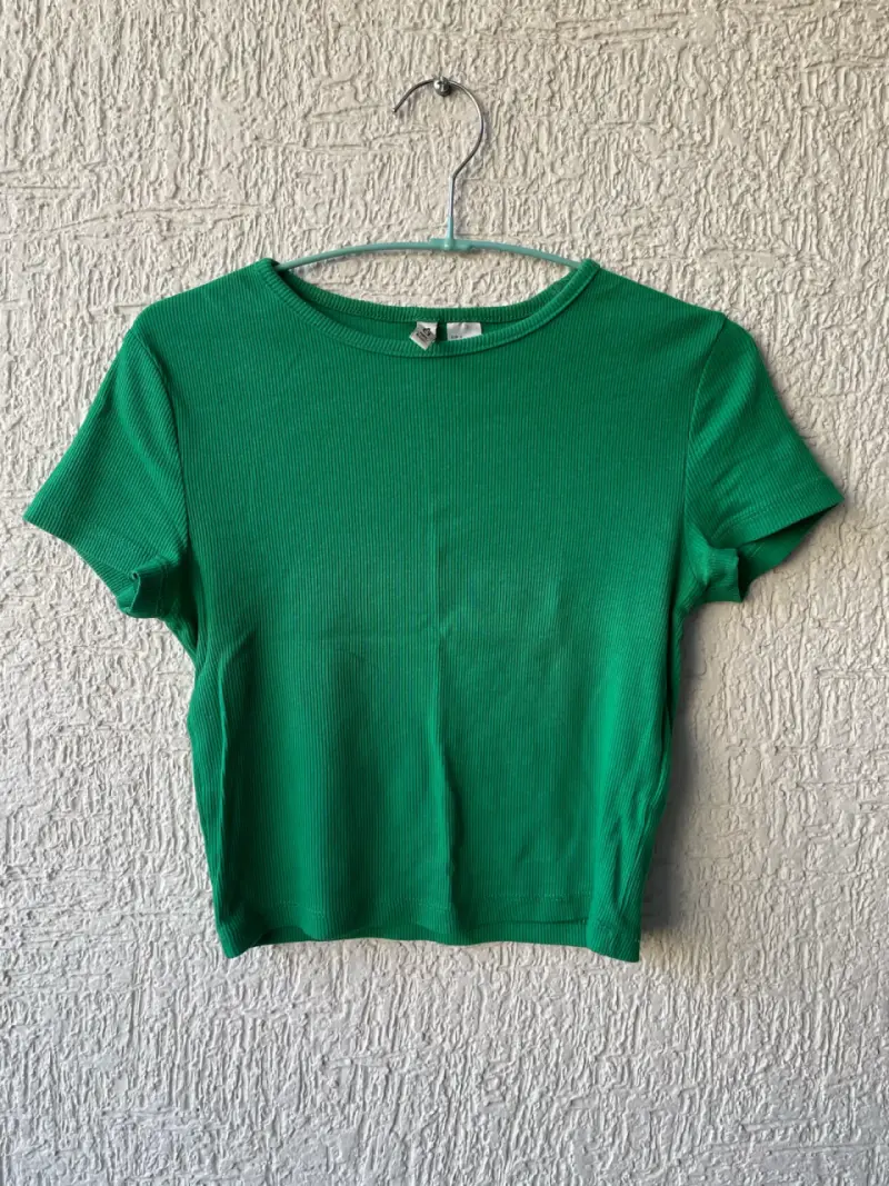 Polera verde manga corta - 1