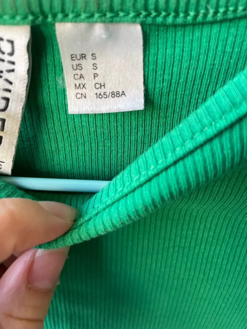 Polera verde manga corta - 2