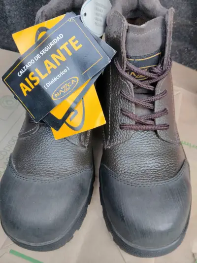 Botas de seguridad aislantes - miniatura 1