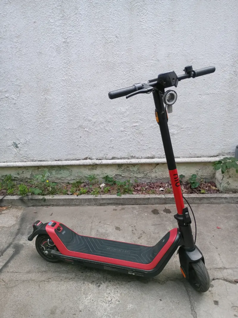 Scooter eléctrico NIU KQI3 Sport - 4