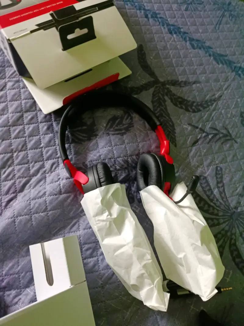 Audífonos HyperX Cloud Mini - 3