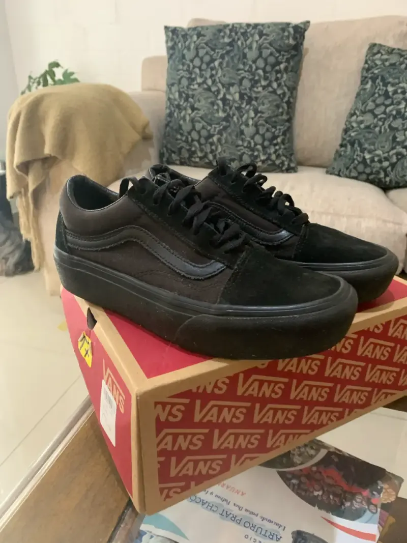 Zapatillas negras Vans Número 36.5 (23 cm) - 1