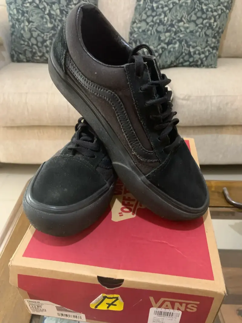 Zapatillas negras Vans Número 36.5 (23 cm) - 4