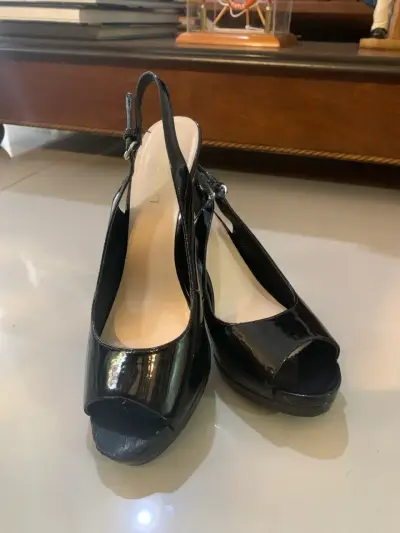 Sandalias negras charol Nine West - miniatura 1