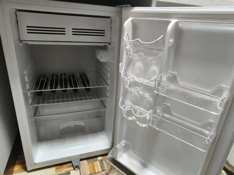 Refrigerador pequeño NEX blanco - 2
