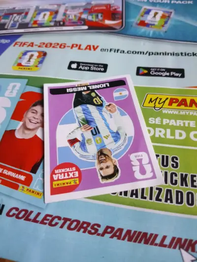 Lámina extra Lionel Messi Panini - miniatura 3