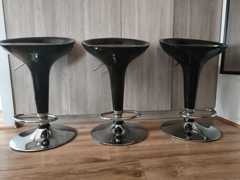 Set de 3 sillas de bar negras - 2