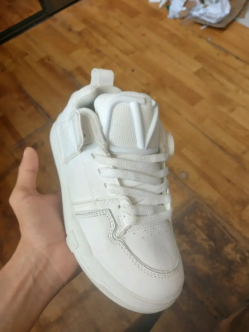 Zapatillas Valentino blancas