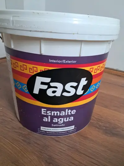 Esmalte al agua Fast 4 galones - miniatura 1