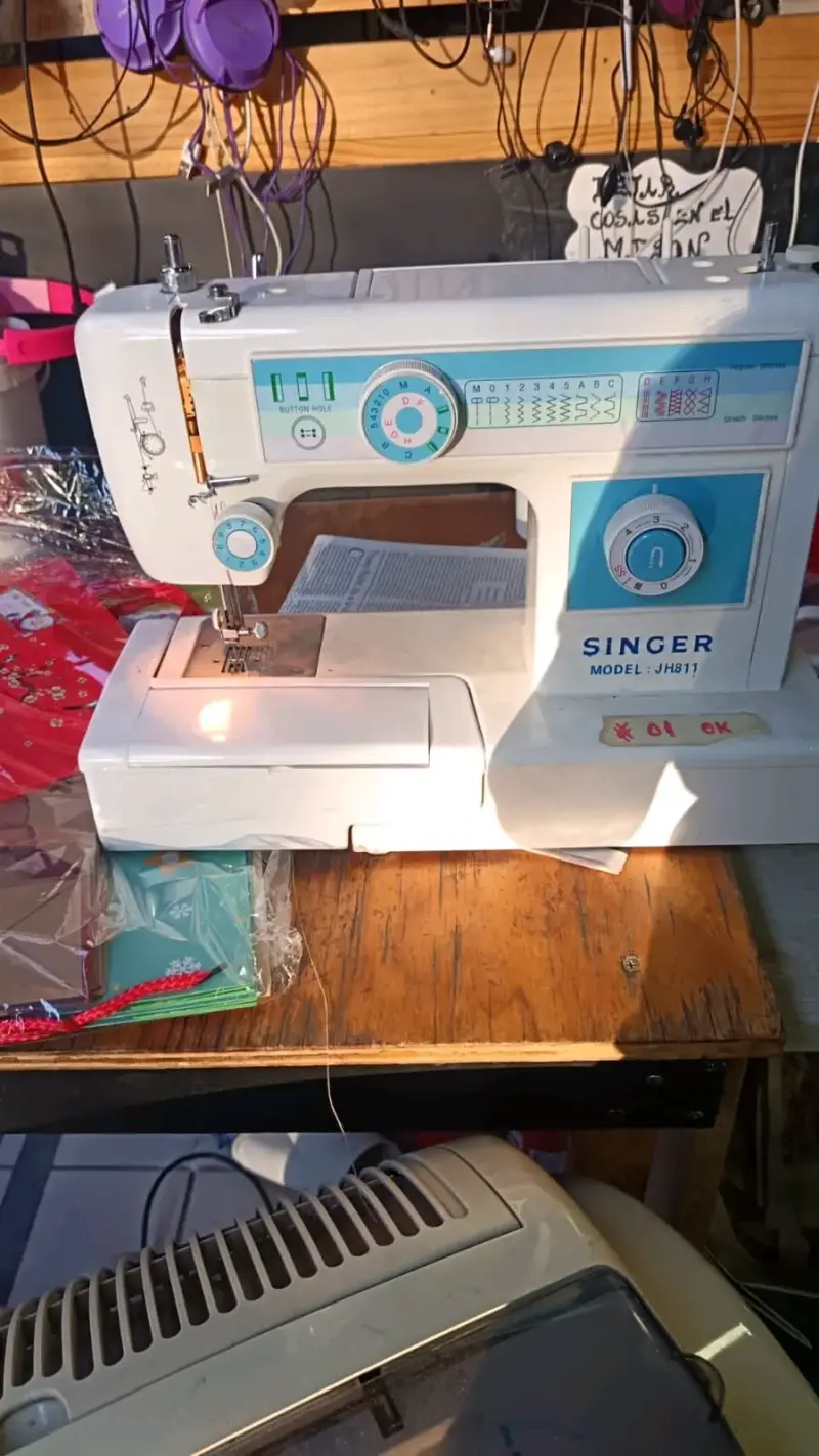 Máquina de coser Remington vintage - 3