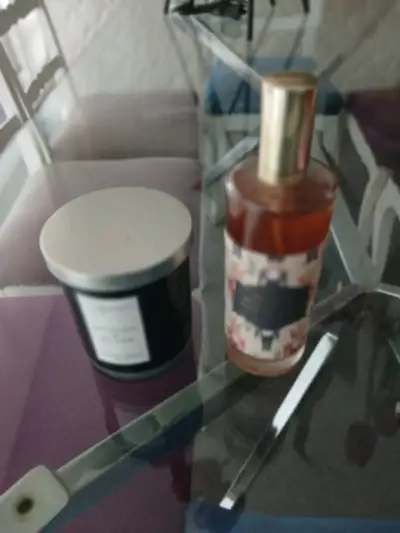 Set de velas y loción aromática - miniatura 1