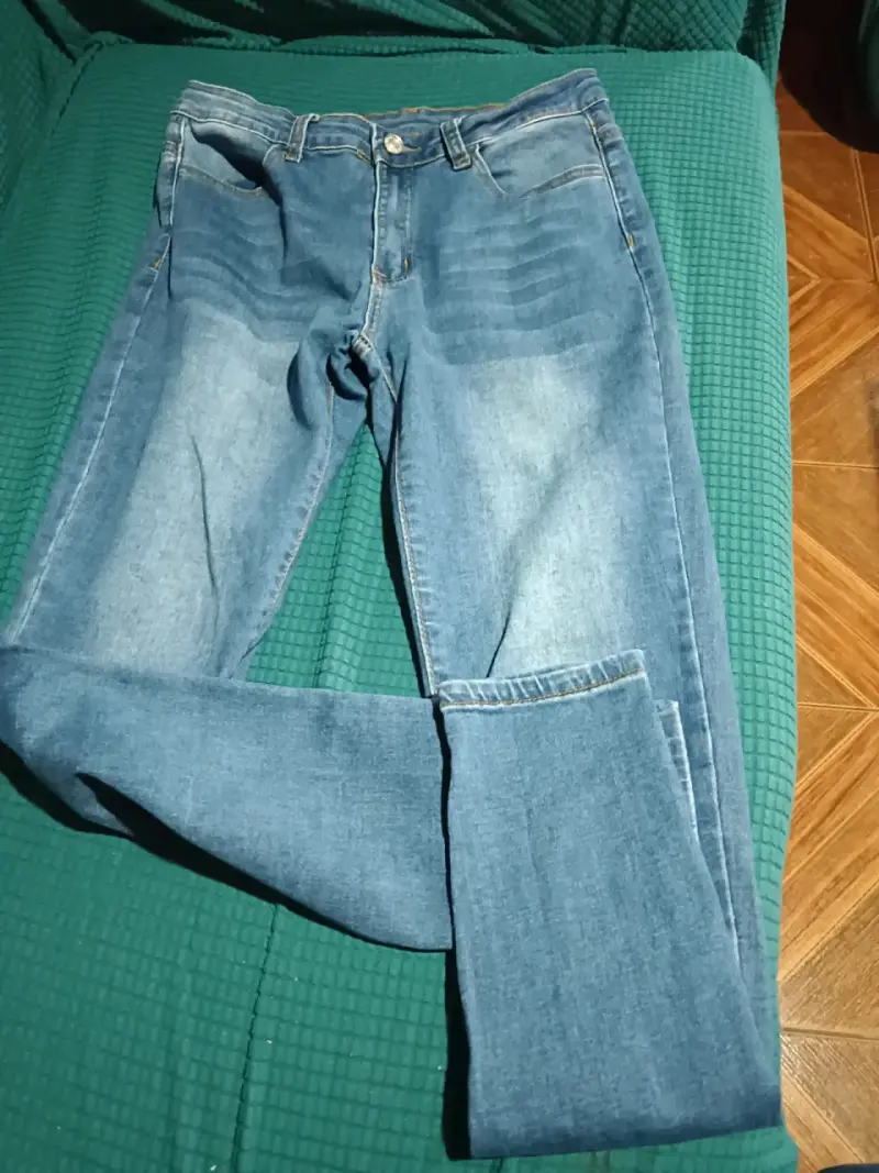 Jeans azul deslavado