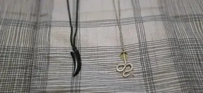 Lentes de sol y joyas - miniatura 4