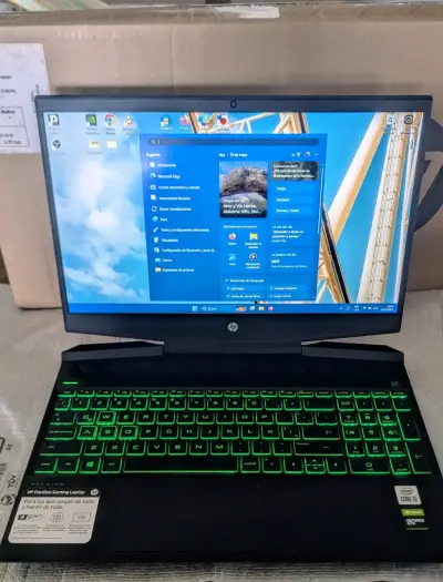 Laptop HP Pavilion negra - miniatura 6