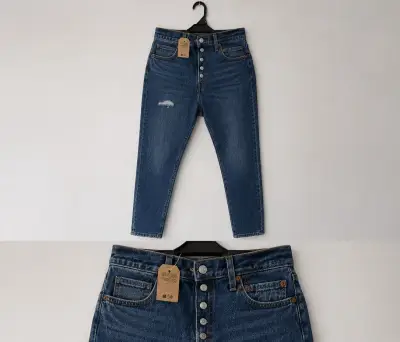 Jeans azul con botones - miniatura 1