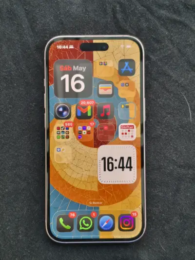 iPhone 15  rosado 128 gb - miniatura 2