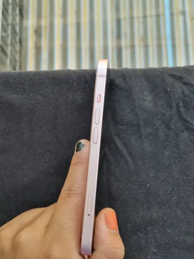 iPhone 15  rosado 128 gb - miniatura 5