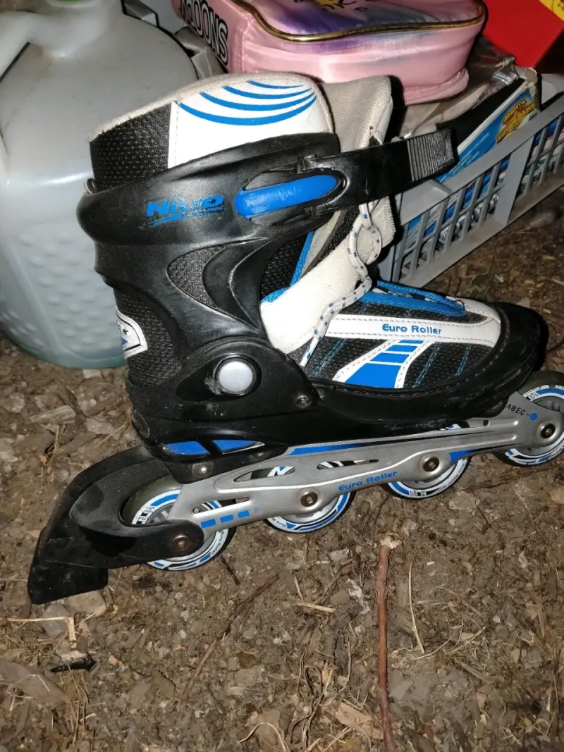 Patines Euro Roller azul y negro