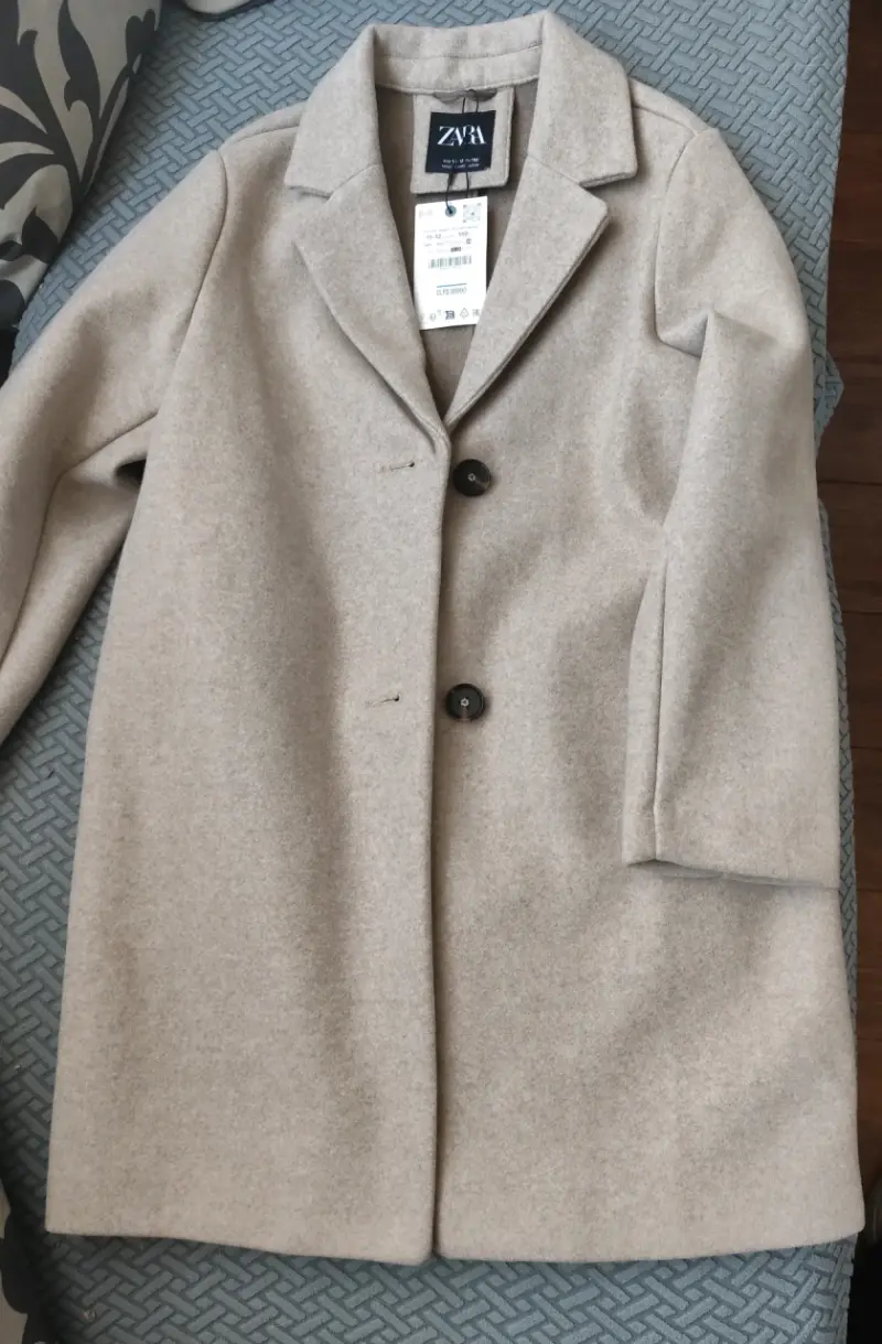 Abrigo Zara beige nuevo