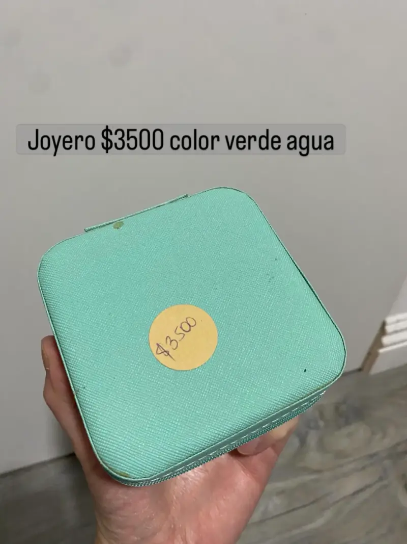 Estuche cuadrado color verde agua - 5