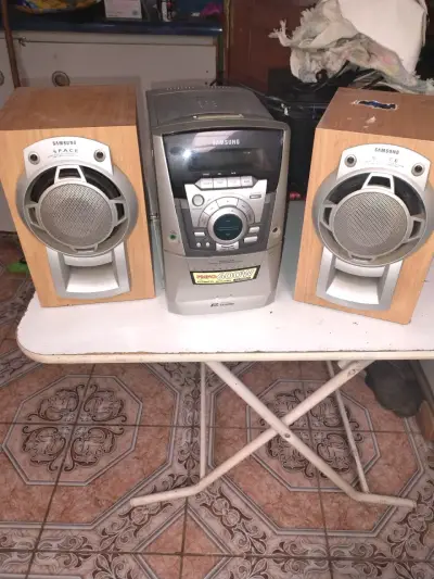 Sistema de sonido Samsung 600W - miniatura 1