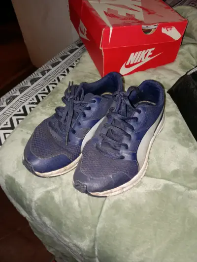 Zapatillas deportivas Puma azules - miniatura 1