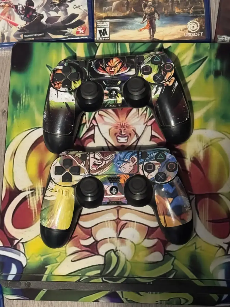 Combo PS4 juegos y accesorios - 6